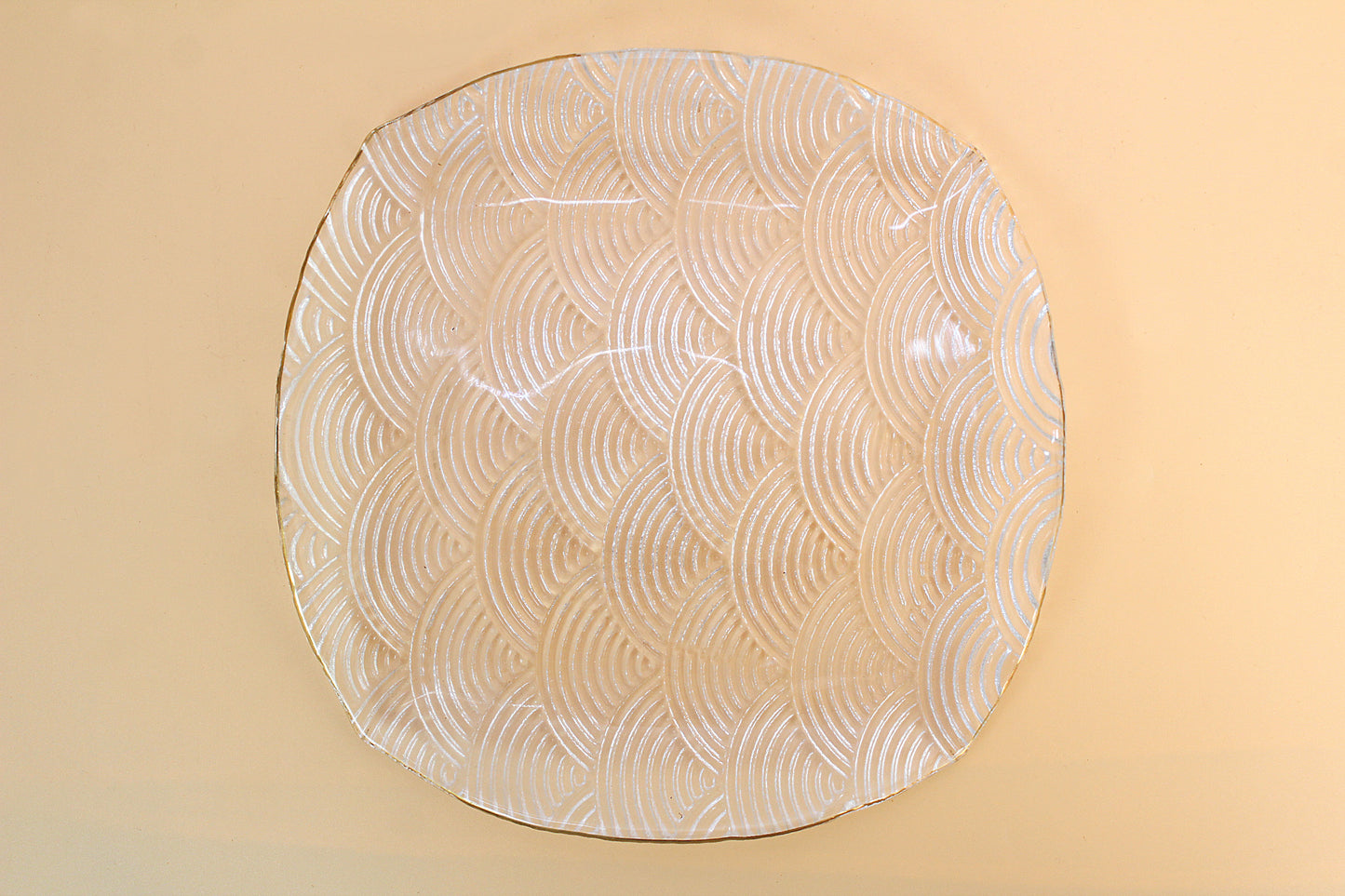 Toyo Sasaki Glass Plate Luffle Bowl