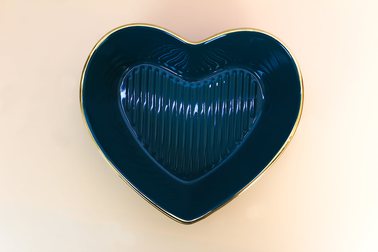 heart-shaped ceramic bowl