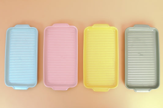 Textured serving platter/tray-set of 4(one colour each)