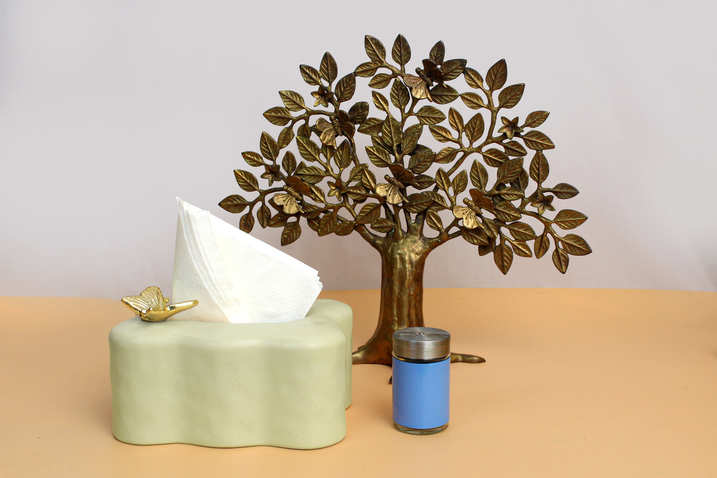 Ceramic tissue box